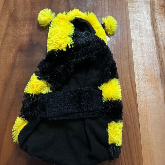 Small Dog Bee Costume - Picture 2 of 2